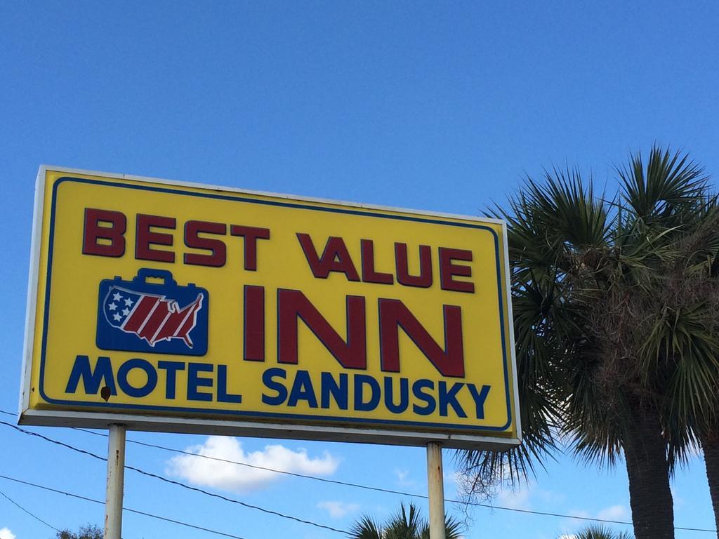 Best Value Inn Motel Sandusky Marianna Extérieur photo